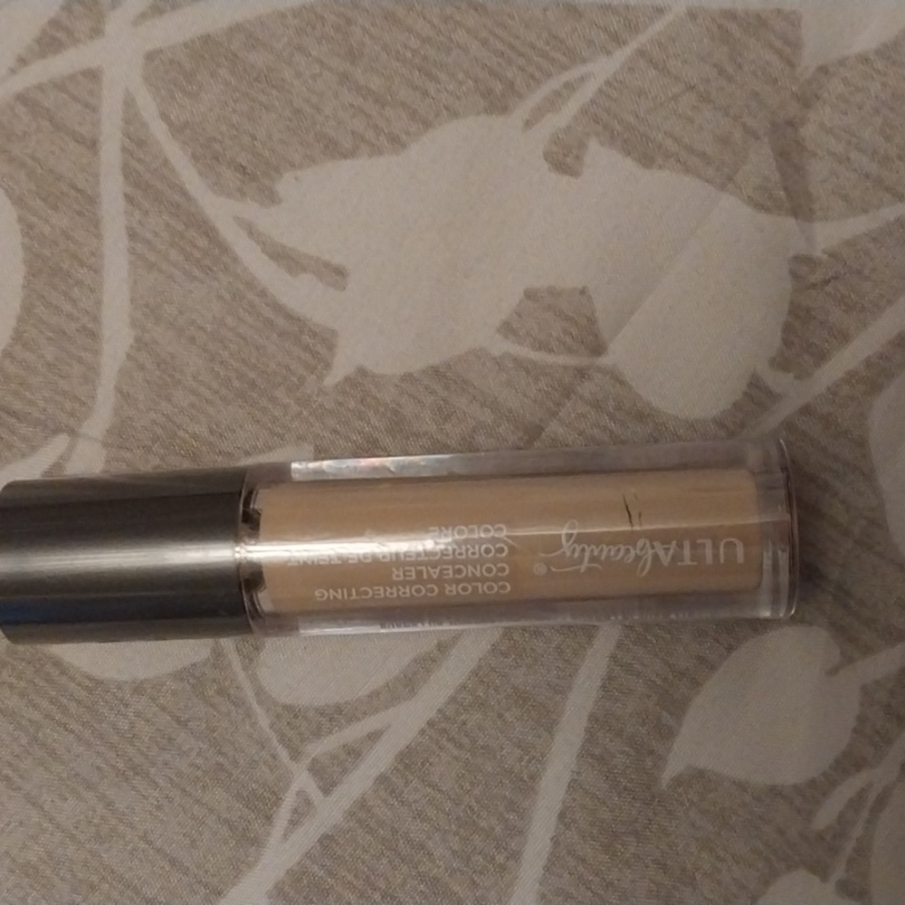 Ulta Beauty Collection Color correcting liquid concealer. NWT